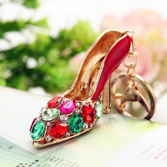 **SEIRA* Dark Pink x Multicolor Rhinestone Fashion Shoe Keychain - Picture 1 of 2